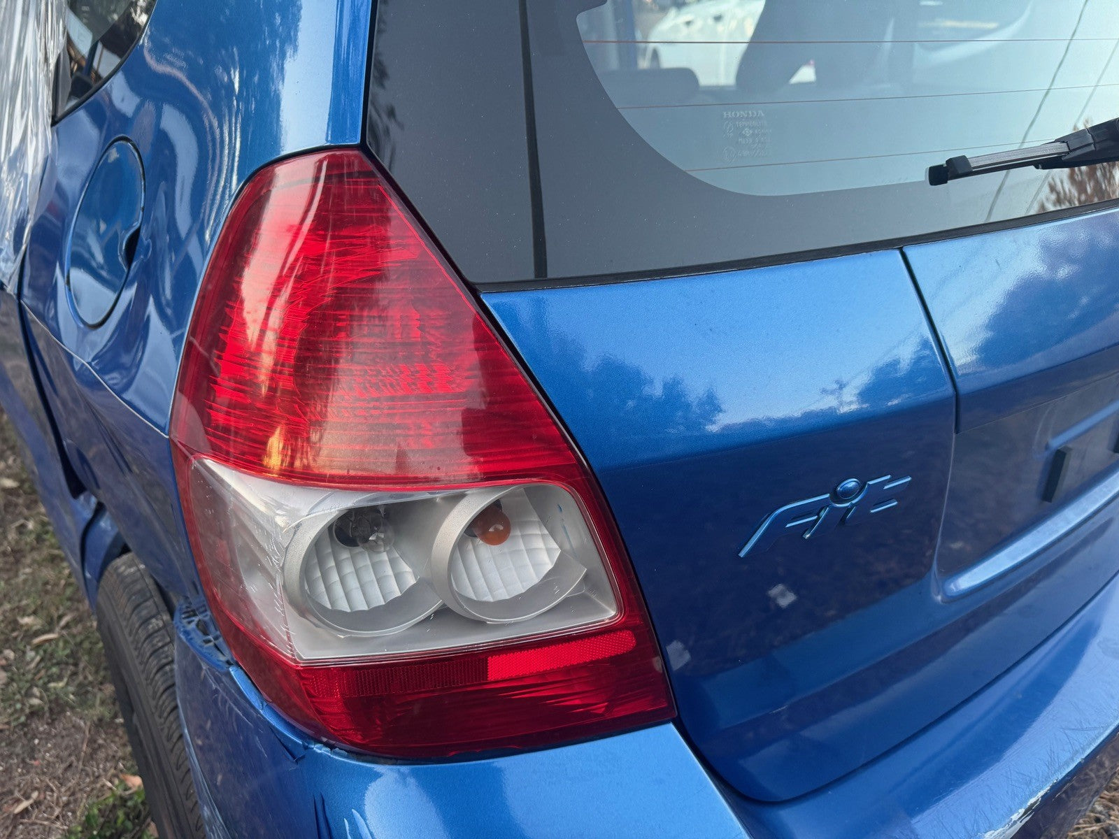 2007 Honda Fit Driver Rear Tail light