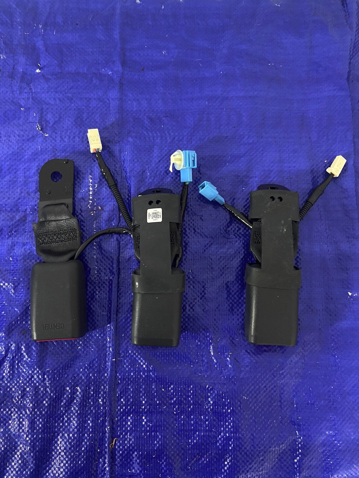 Subaru WRX Rear Right Seat Belt Buckle Clips. L/R/middle Oem 2022-2023