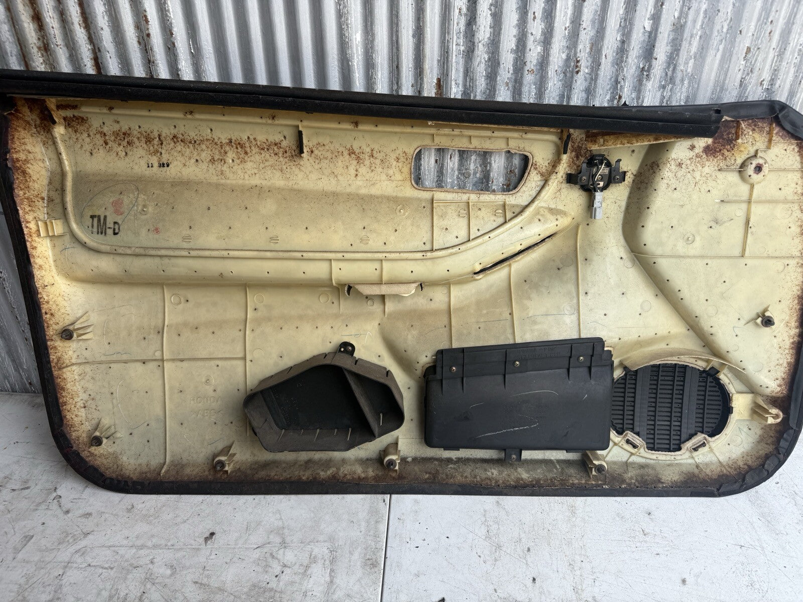 1999-2000 Acura Integra Door panels L&R