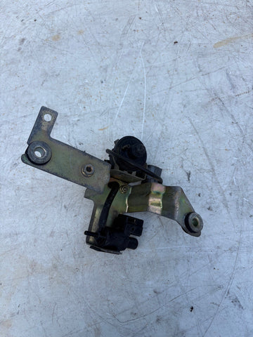 1999-2005 Mazda Miata Evap Vaccum Switch 