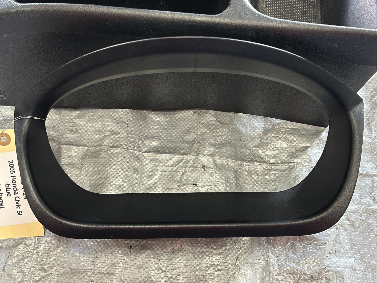2002-2005 Honda Civic Si Hatchback Instrument Cluster Bezel Trim Black OEM 2005 