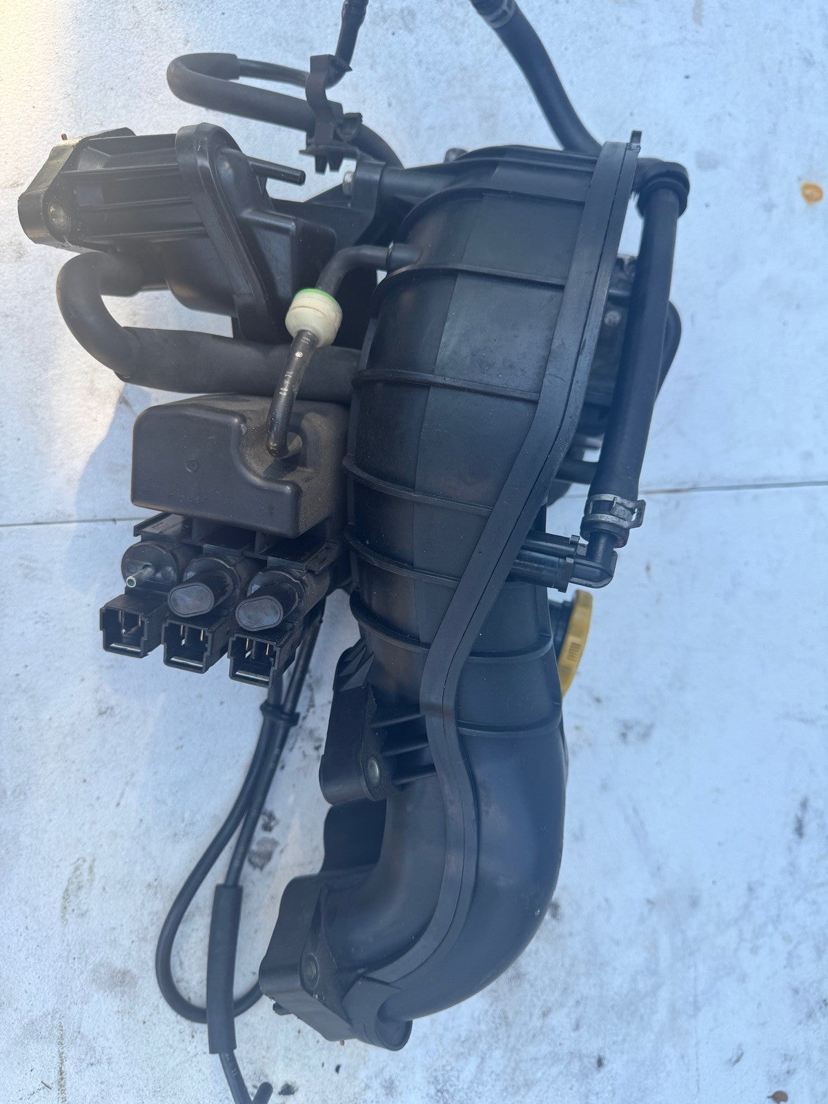 04-08 Mazda Rx8 Upper Intake manifold 13b throttle body