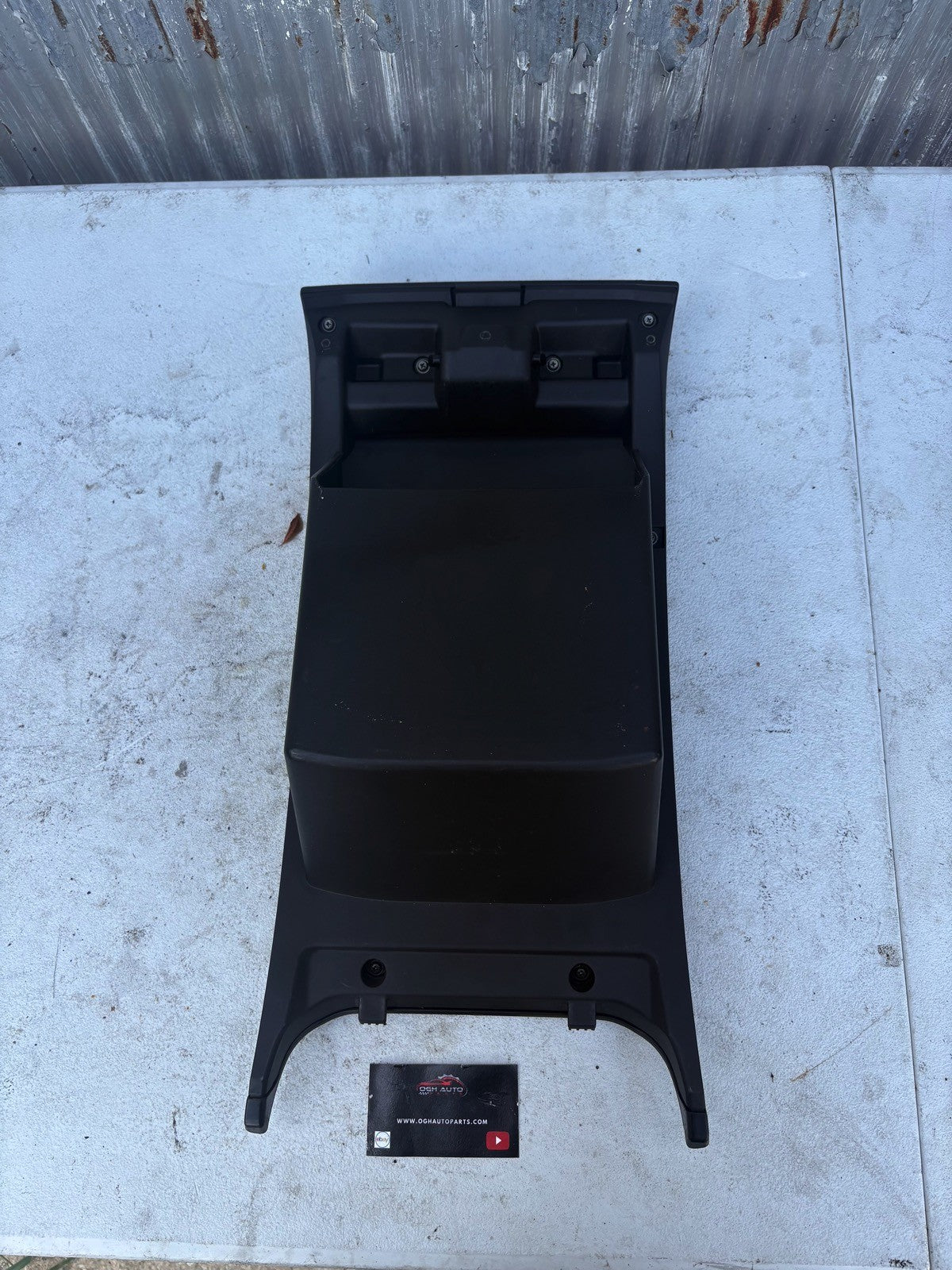 2004-2011 Mazda RX-8 RX8 Rear Seat Storage Compartment Center Cubby 