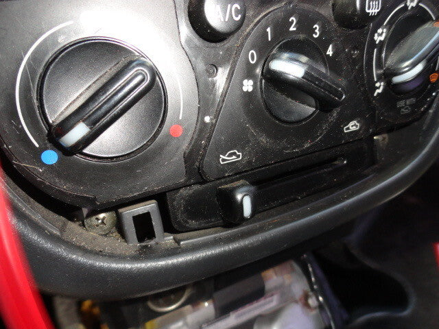 2002 Subaru WRX A/C Climate Control Panel