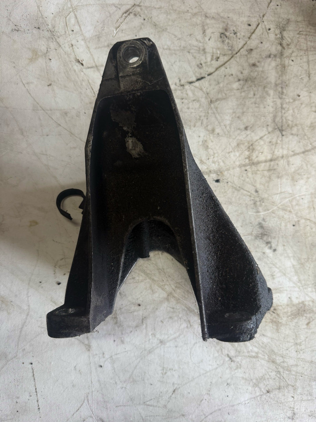 2004  Mazda Rx8 engine mount driver  58-j25