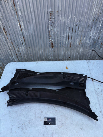 2004-2011 Mazda RX-8 RX8 Wiper Windshield Cowl Right & Left 