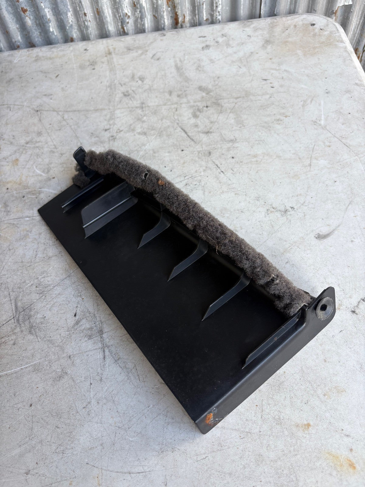 1990-1994 Eagle Talon Center Floor Trim Cover