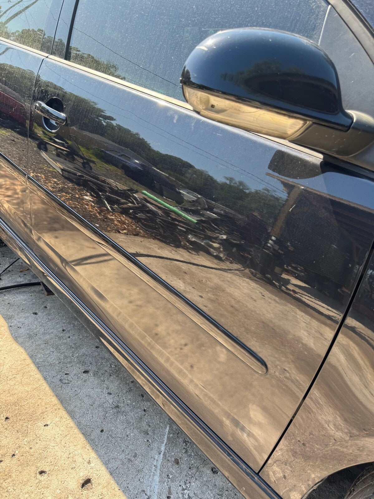 2007 vw gti, passenger side front door BLACK. No panel, no glass or regulator