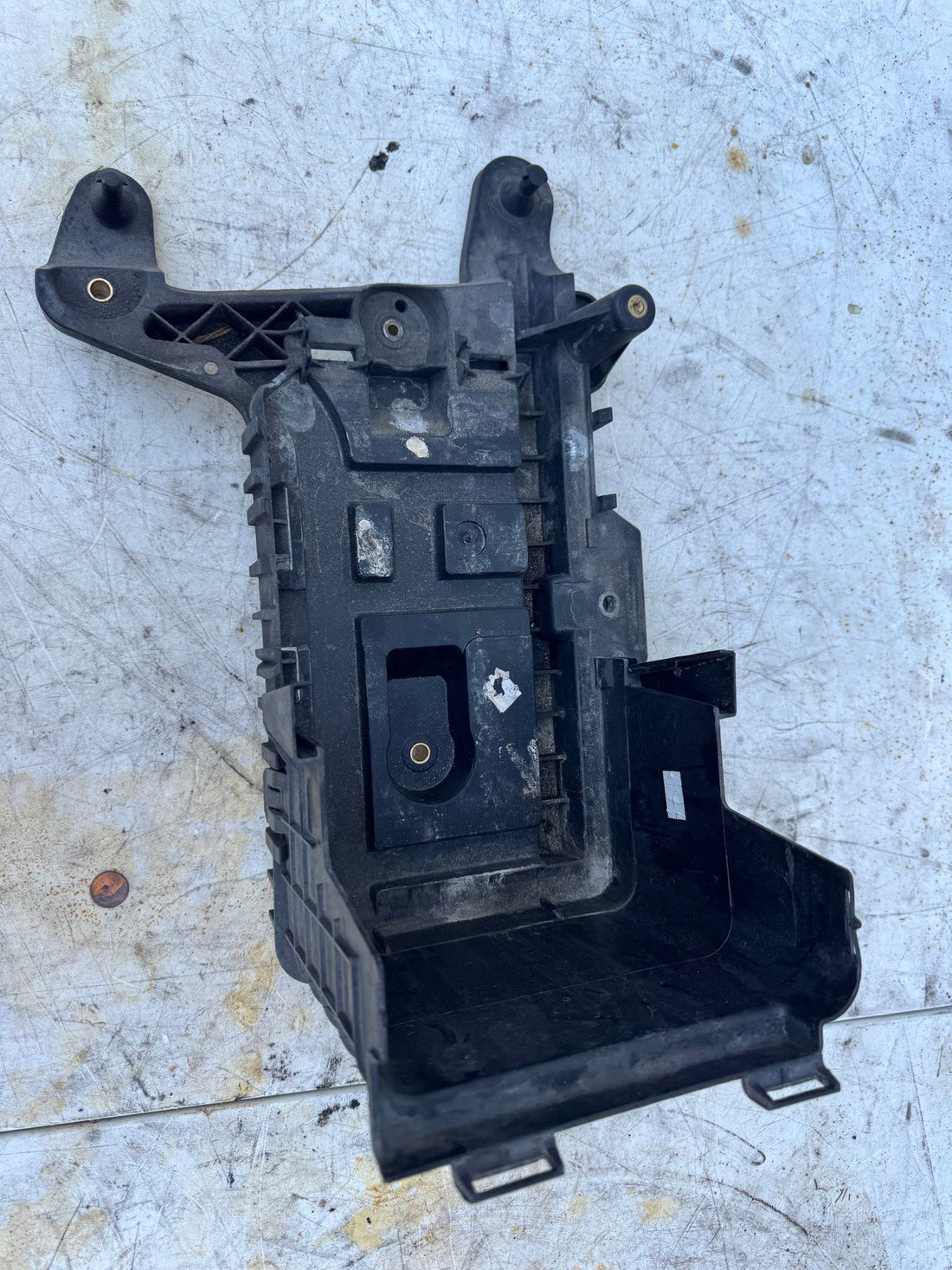 2008-2009 VW GTI Battery Tray 