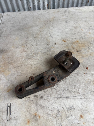 2004-2008 Acura TSX Acura TSX - 2.4L Manual Transmission Bracket - OEM 