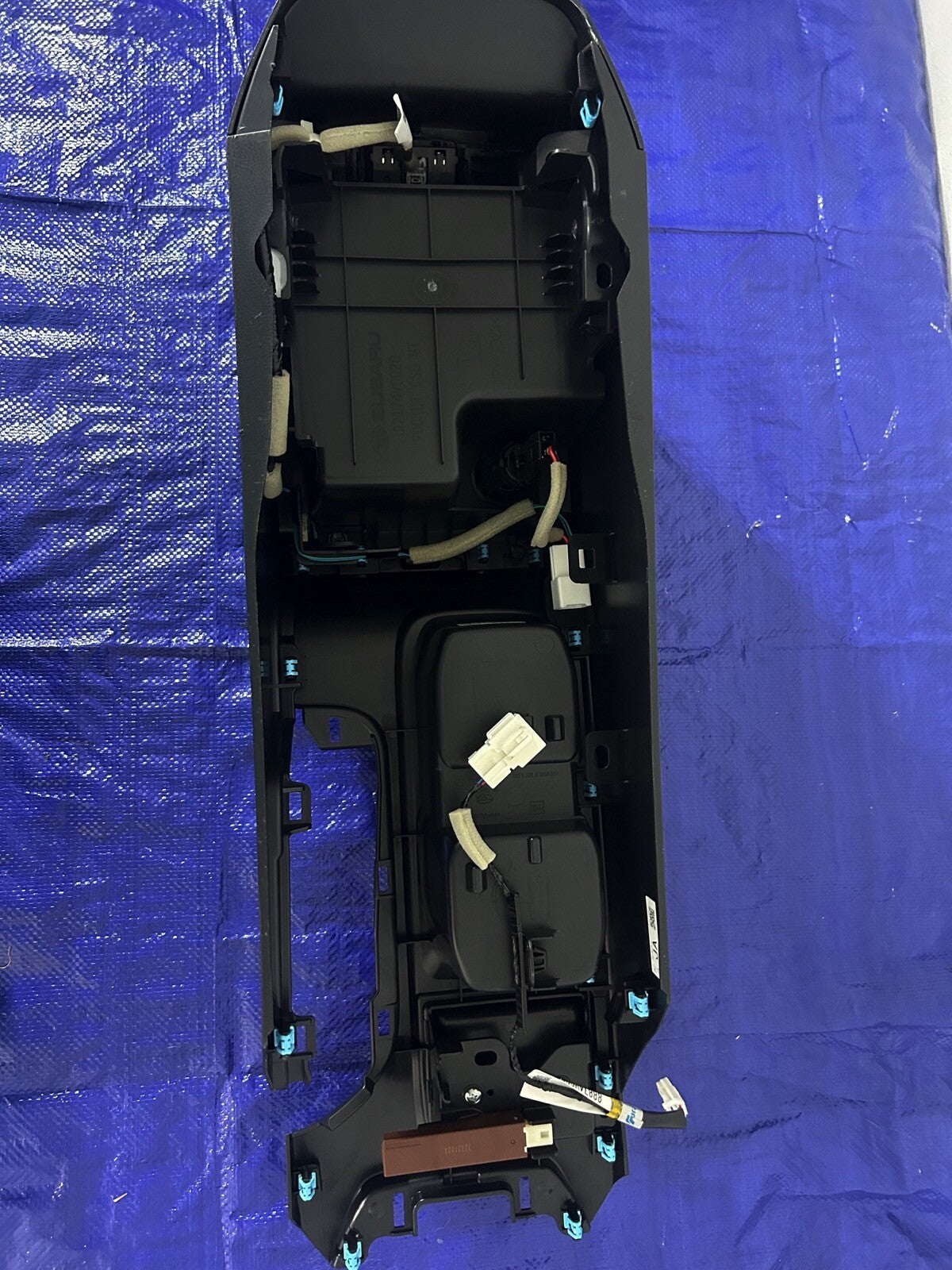 2023 Subaru WRX Center Console Storage lid OEM 