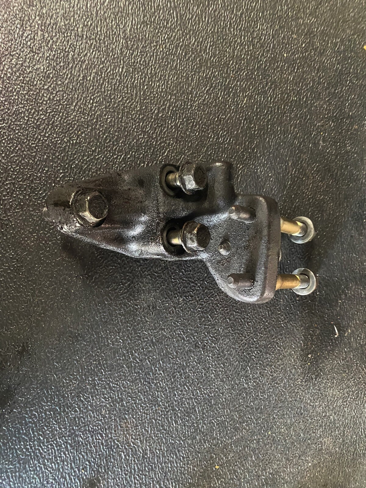 94-01 Integra Engine Side Post Mount 3 Bolt B Series 