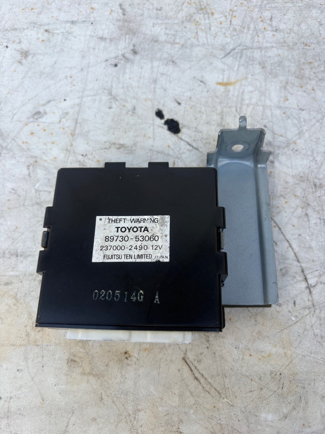 2001-2005 Lexus IS300 Theft Warning Module 89730-53060