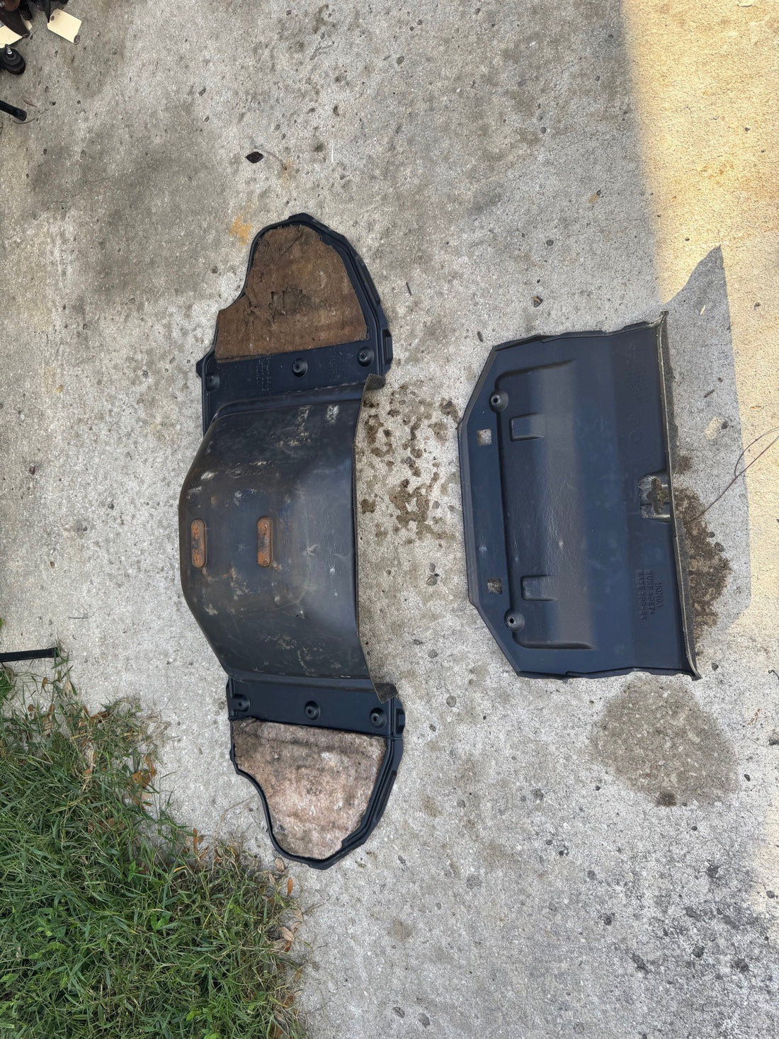 2000-2004 Honda S2000 Rear Trunk Carpe. cover trim