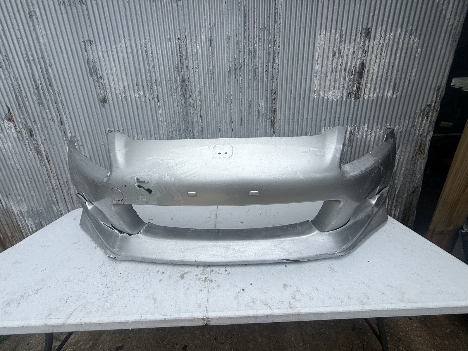 2000-2002 Honda S2000 Font bumper wth lip 
