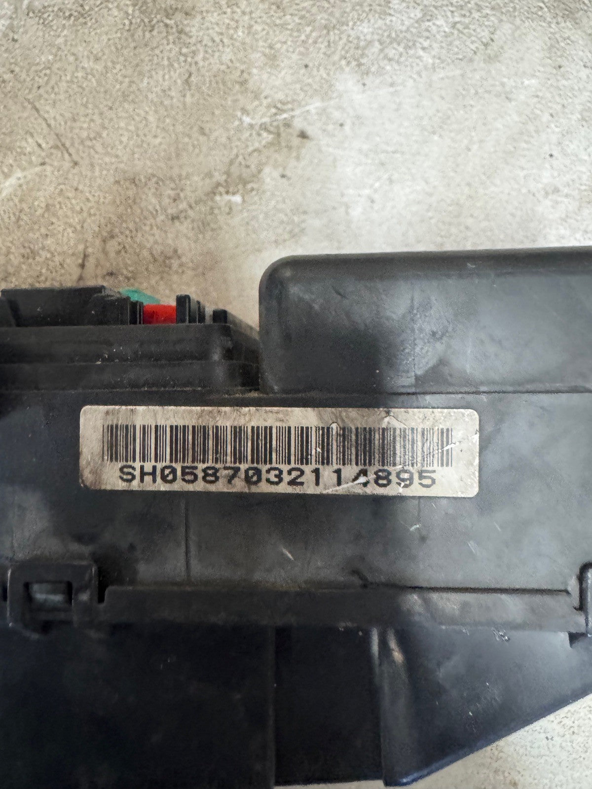 2002 Subaru Forestor Engine Bay Fuse Box