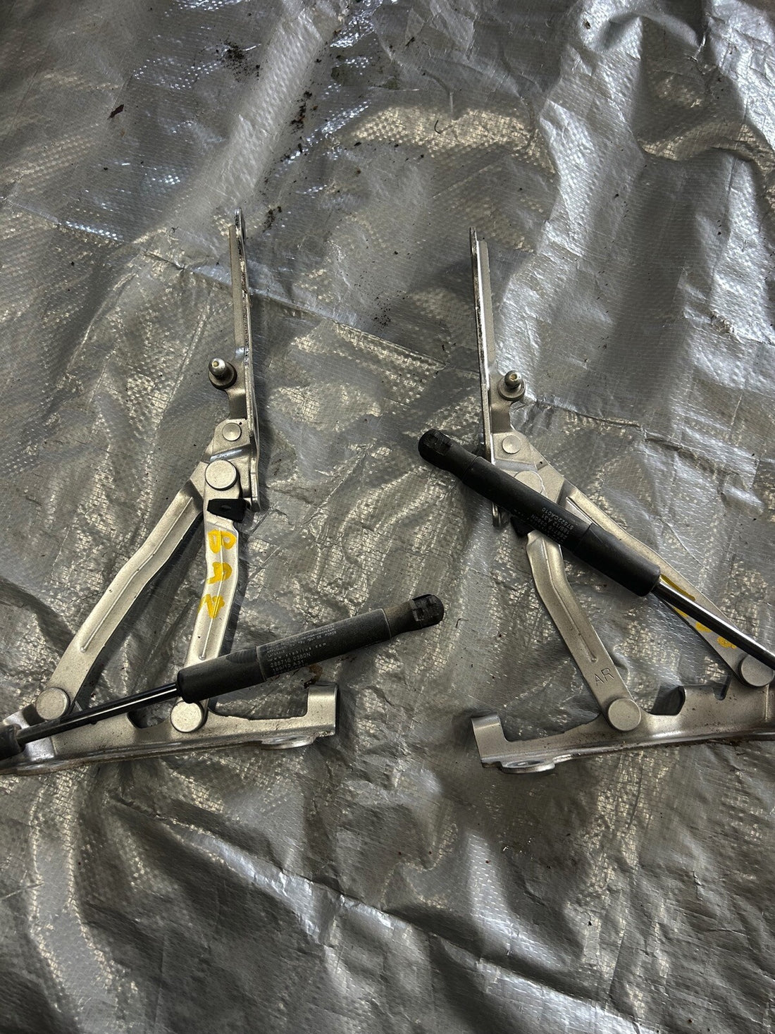 2013 Subaru BRZ FRS Trunk Hinges L & R
