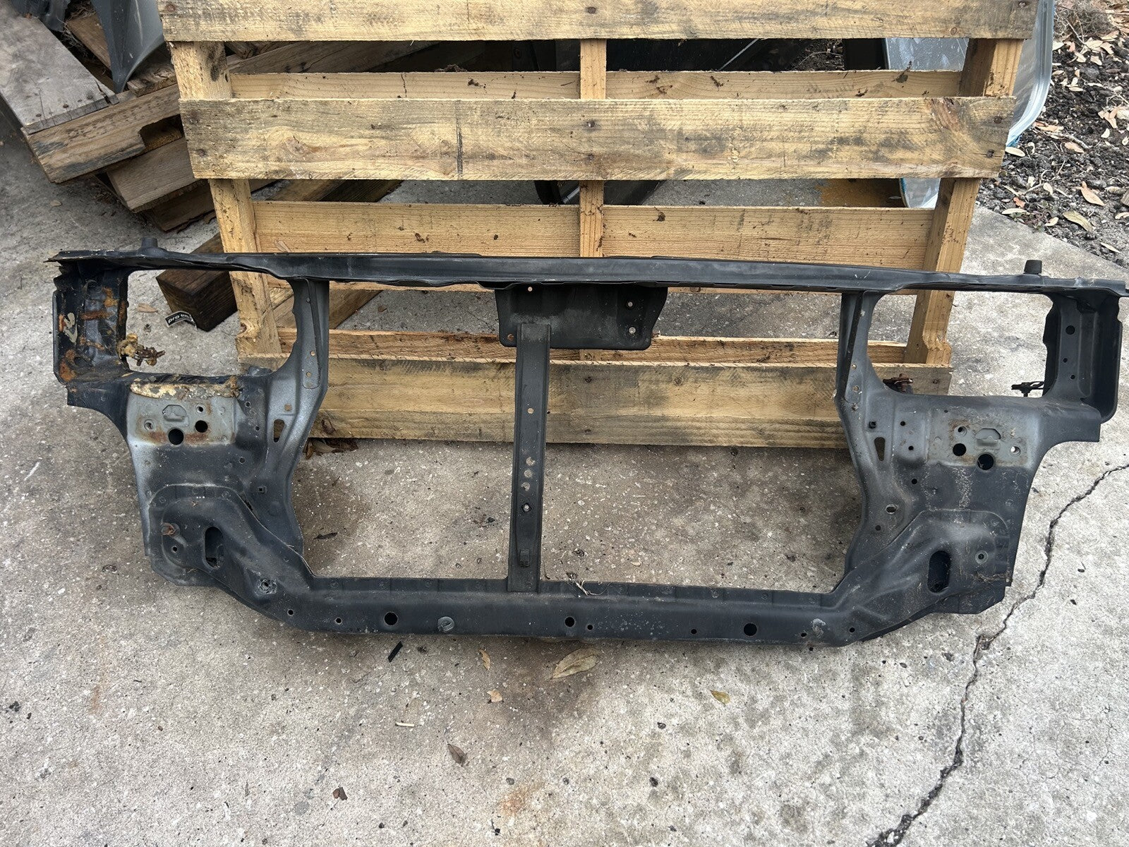 94-01 Acura Integra Radiator Support 