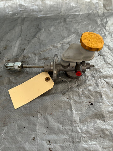 2014 Subaru WRX premium clutch master cylinder reservior OEM