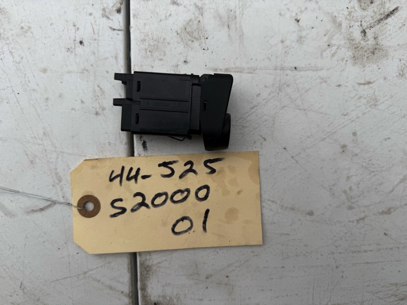 2001 Honda S2000 Cruise Control button