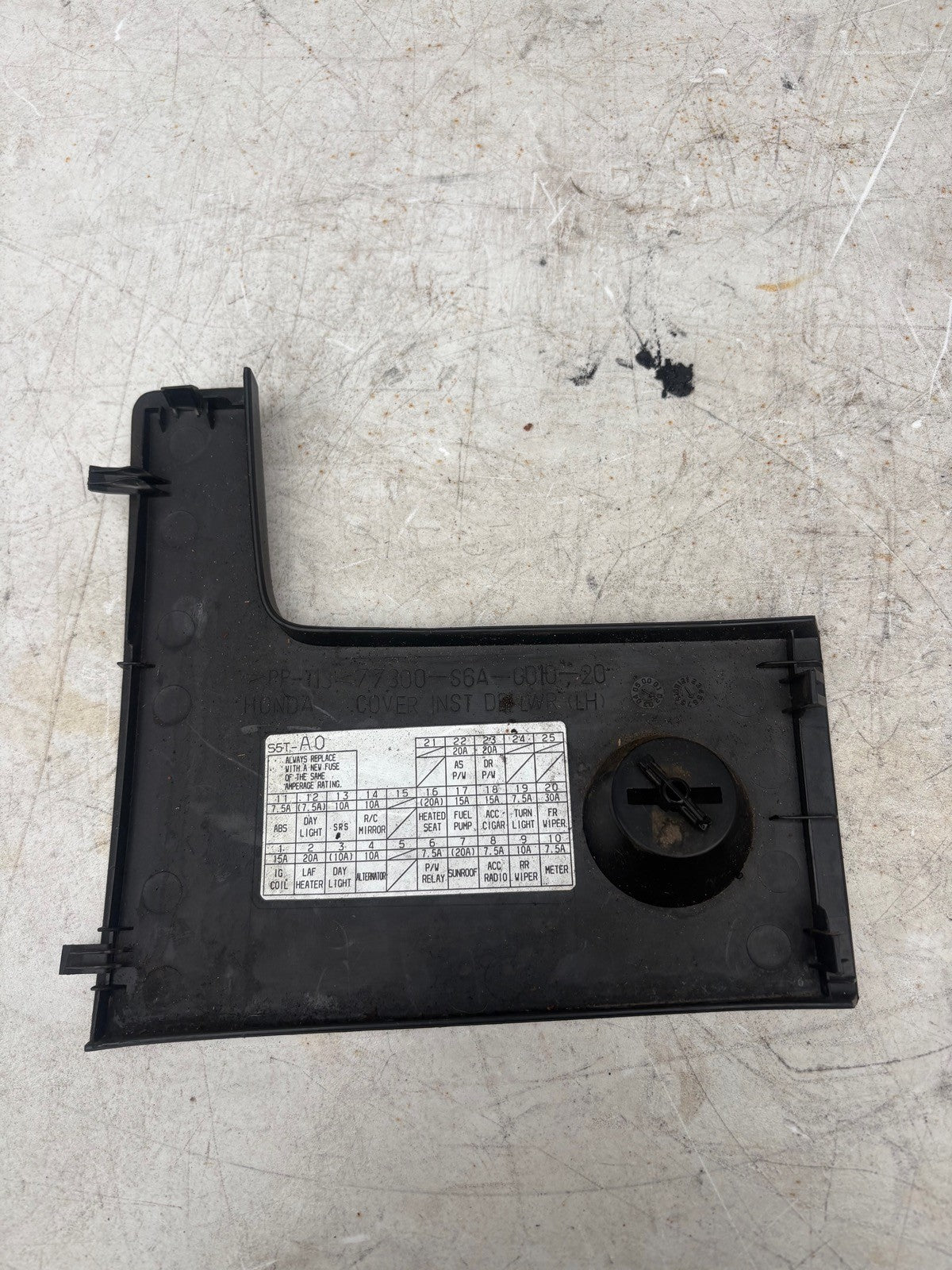 2002-2005 Honda Civic EP3 SI OEM Left Side Dash Fuse Panel Trim Cover Black 