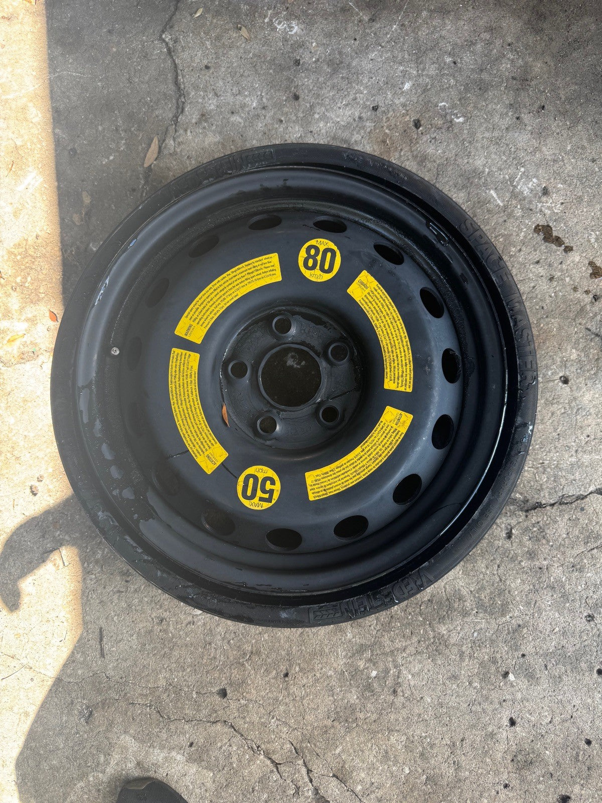 2006 Porche Cayenne Spare Tire