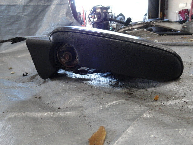 2005 Lexus is300 Center Colssole Lid