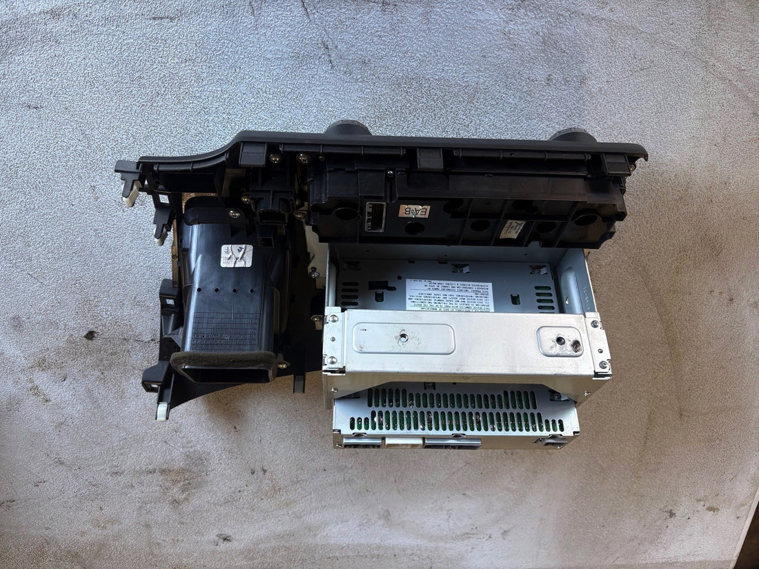 2006-2011 Honda Civic SI FG2 Radio With Dash Trim & AC Control 