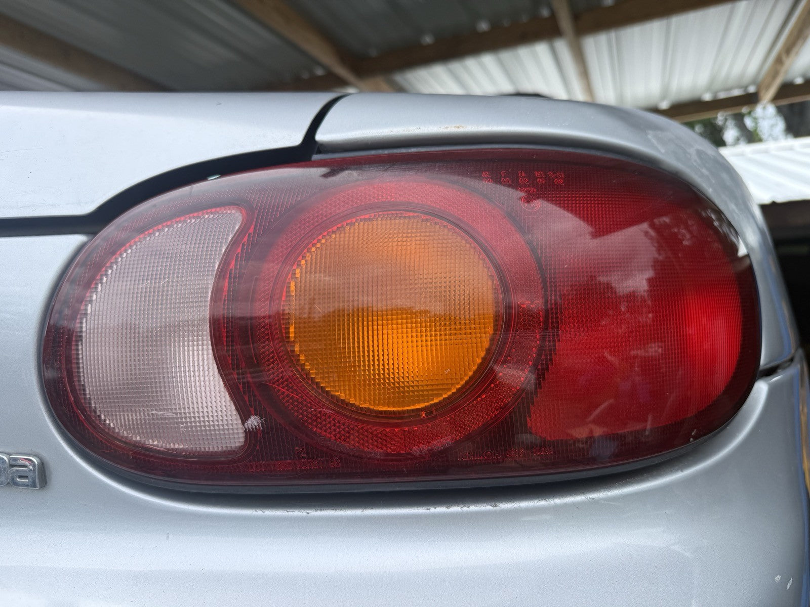 1999 Mazda Miata Passenger Rear Tail Light 