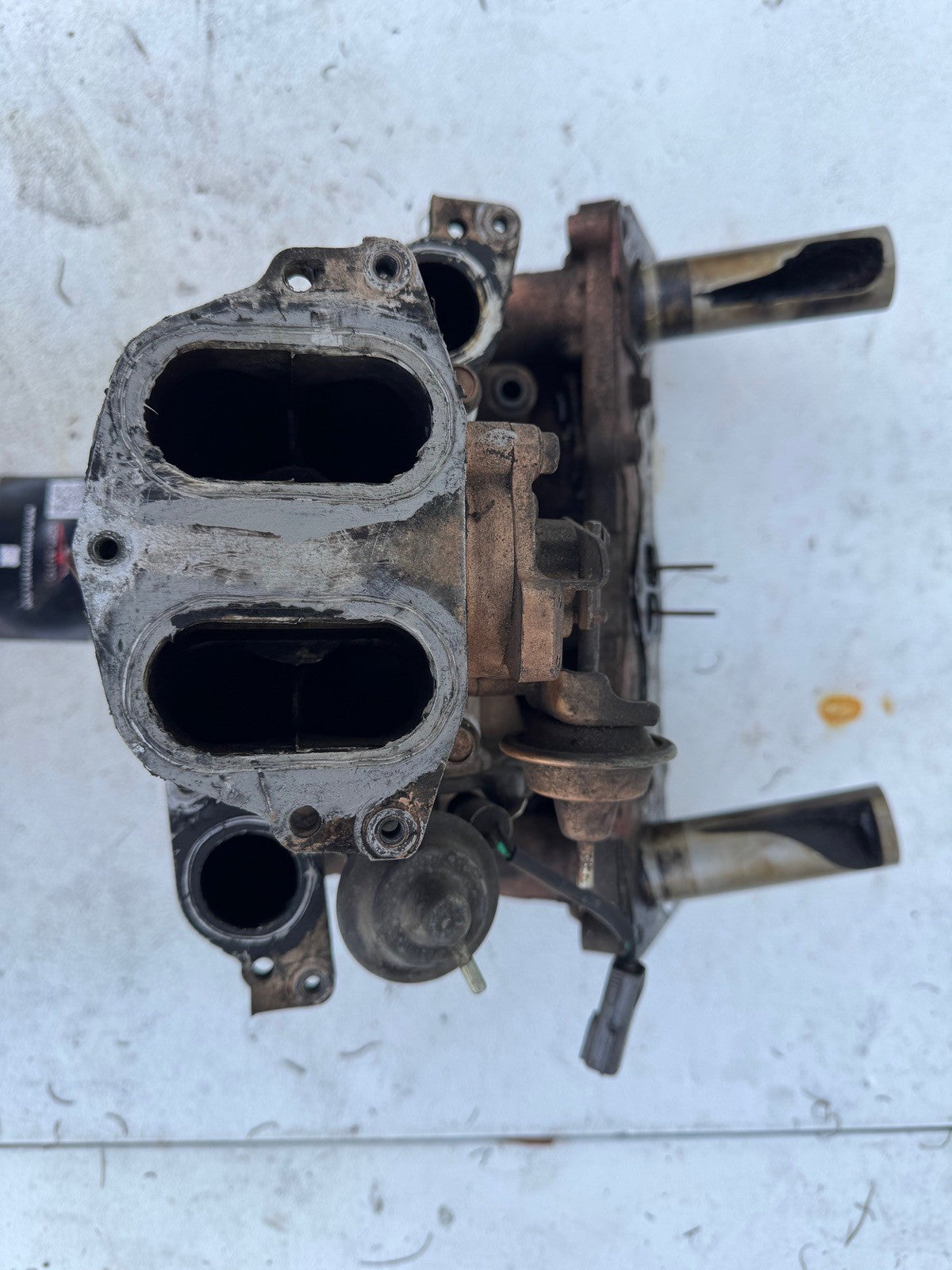 04-08 Mazda Rx8 Lower Intake Manifold 