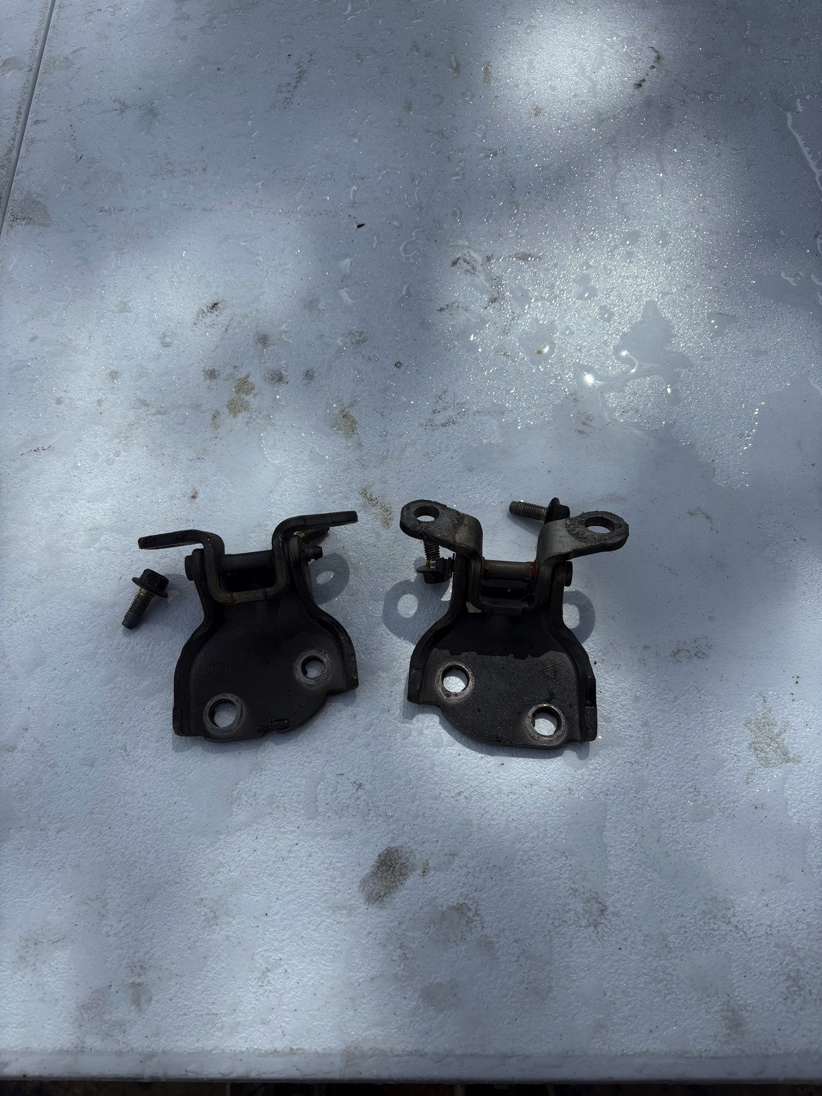 2000-2009 Honda S2000 Passenger Side Door Hinges Upper And Lower 