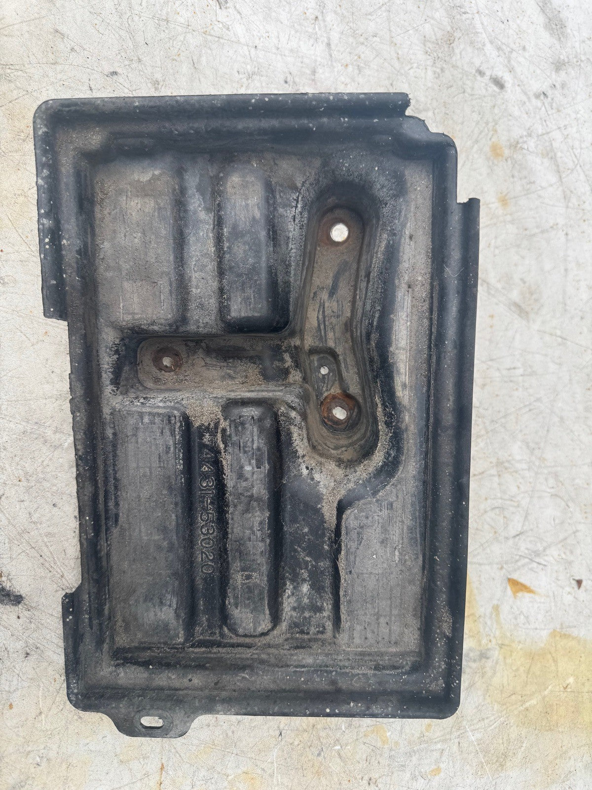 2002-2002 Lexus IS300 Battery Tray