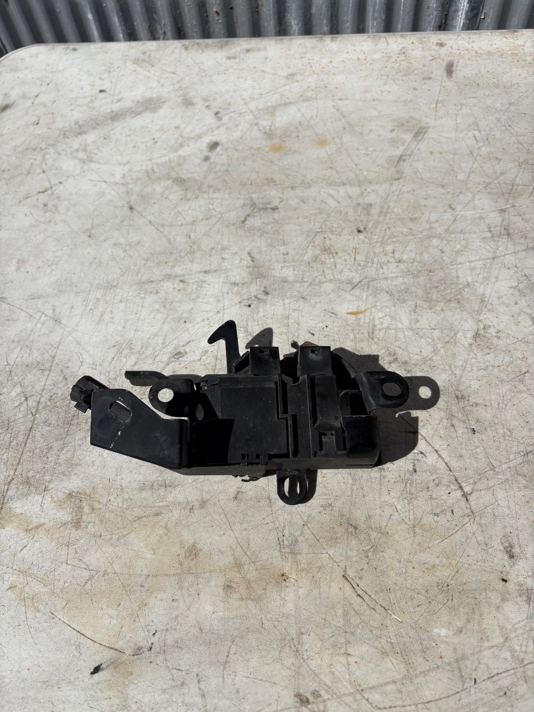 2001-2005 Lexus IS300 Hood Latch Actuator Assembly OEM 