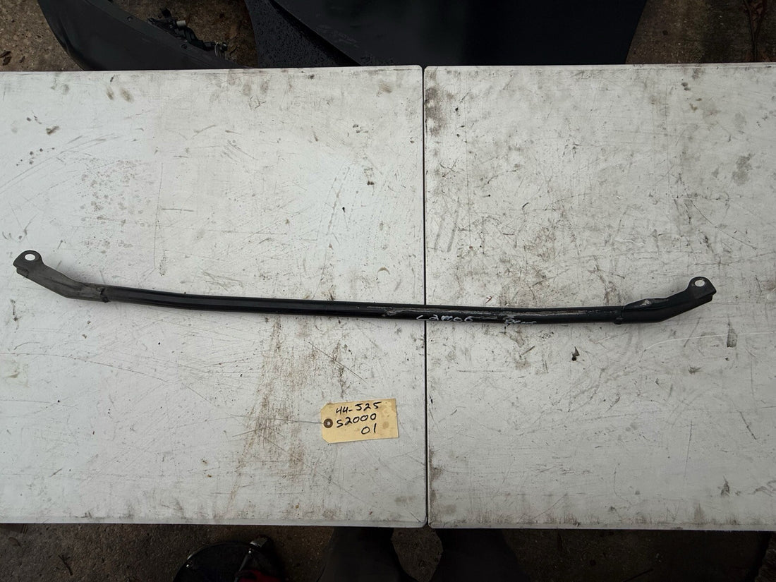 2001 Honda S2000 Rear chassis stabilizer mount