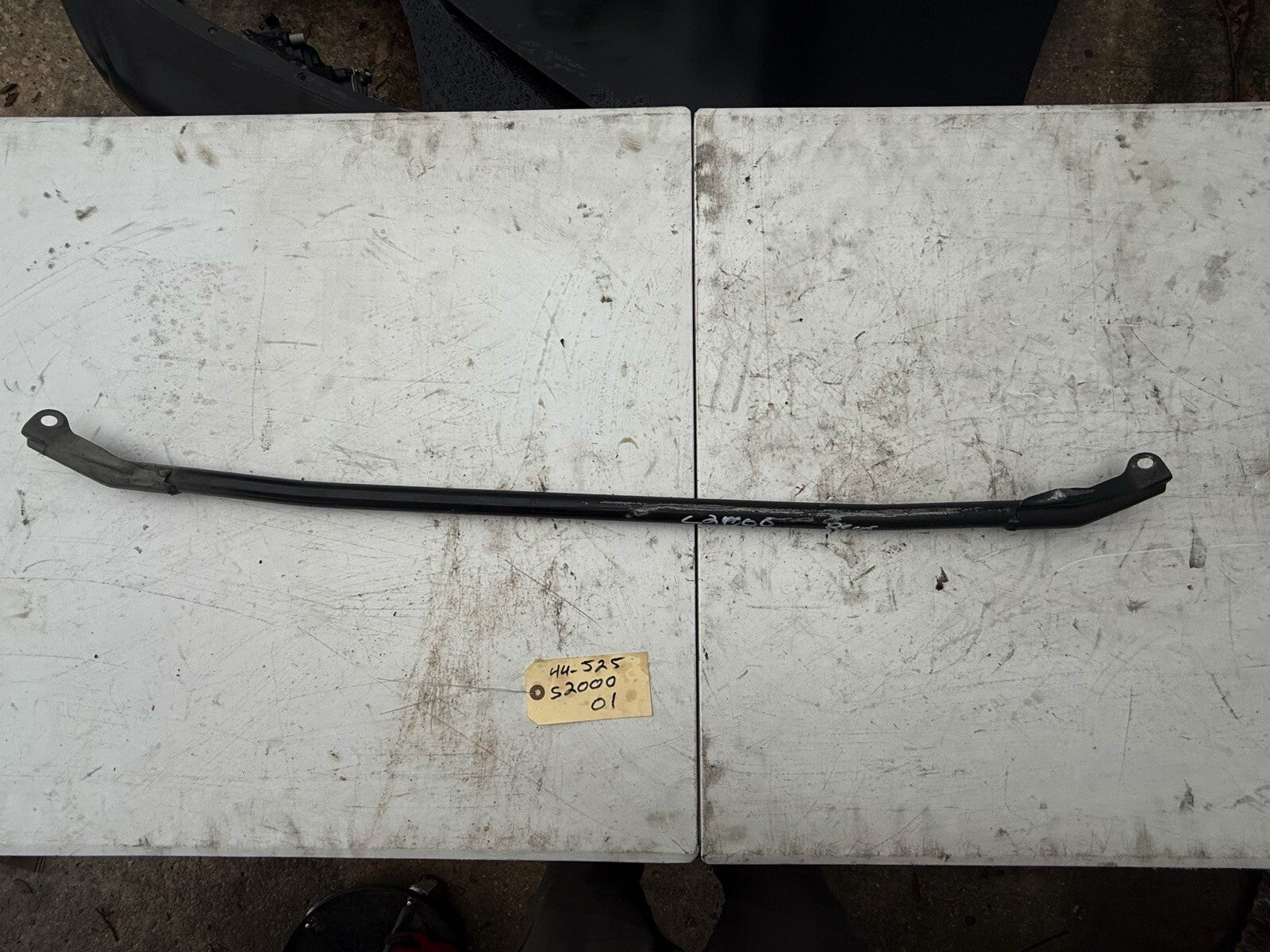 2001 Honda S2000 Rear chassis stabilizer mount