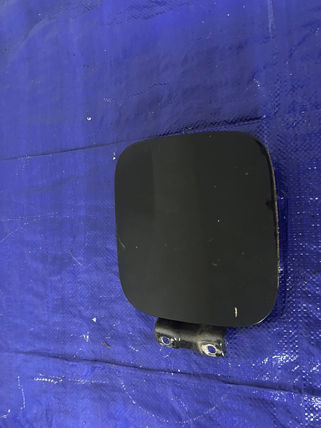 2004 Acura RSX Fuel Door lid
