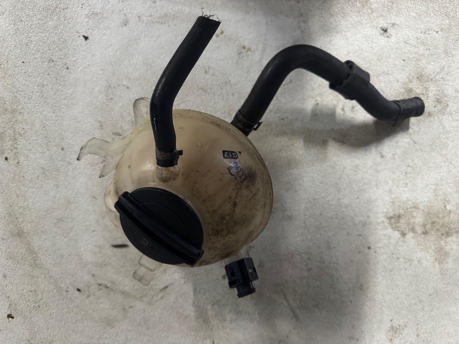 2008-2009 VW GTI Coolant Tank 
