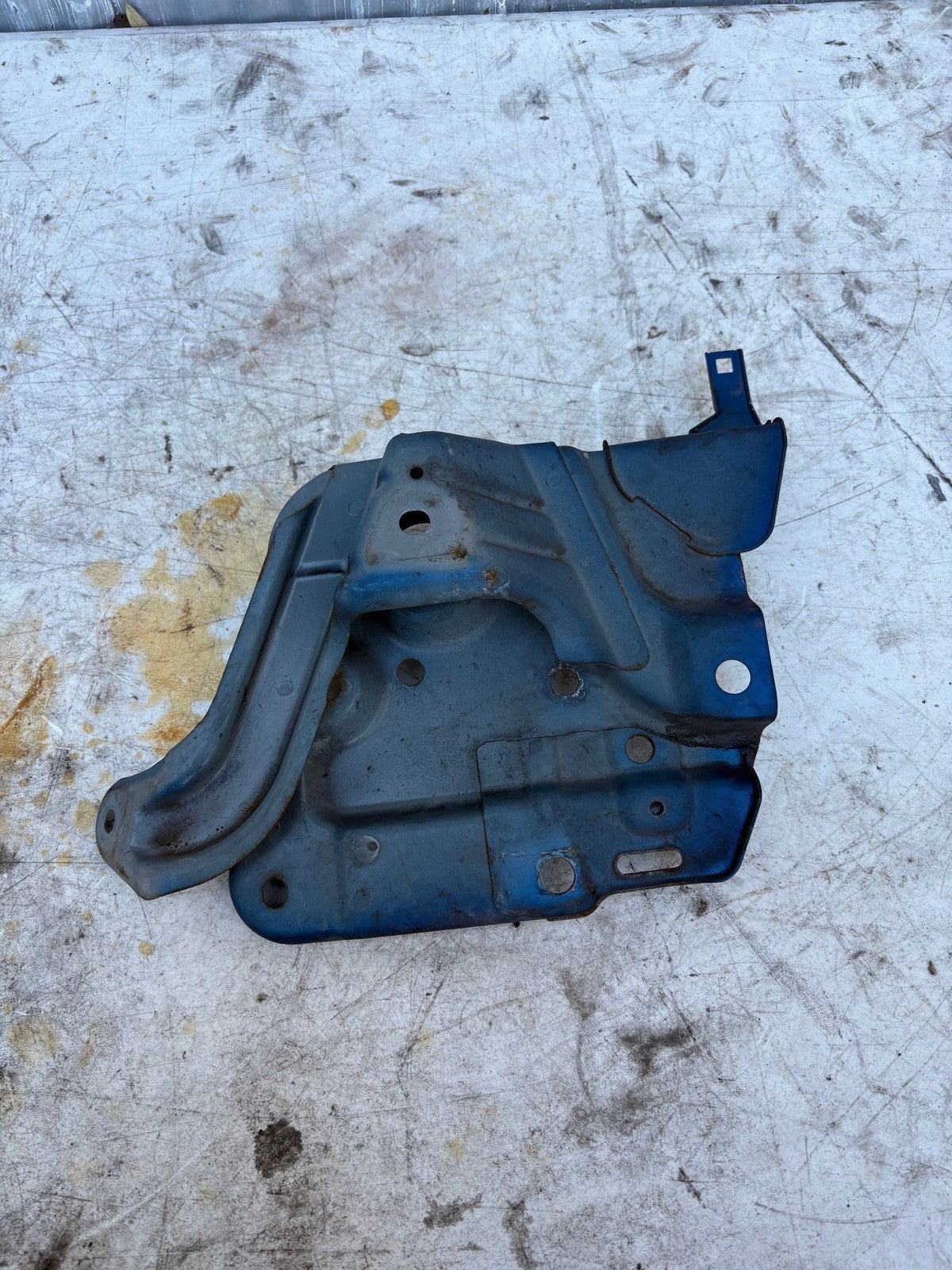2007-2008 Honda Fit Battery Tray Stand Bracket 