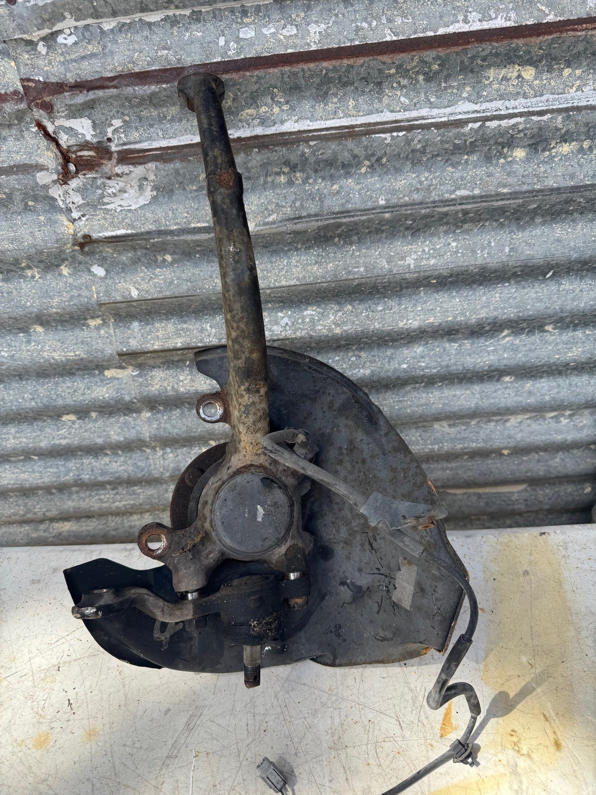 2001-2005 Lexus IS300 Front Knuckle Left Driver