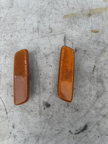 2002-2003 Lexus IS300 bumper corner lights