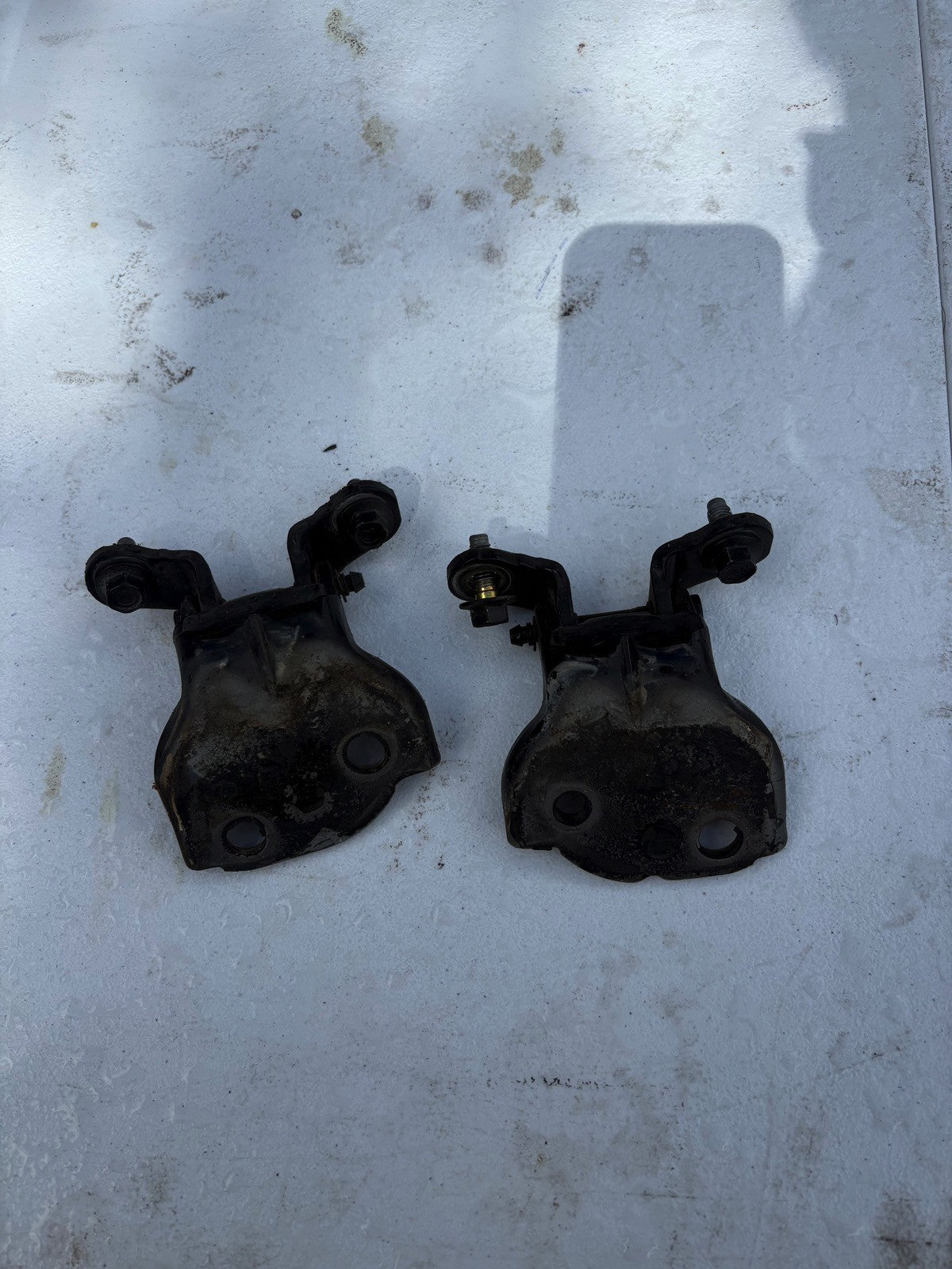 2000-2009 Honda S2000 Passenger Side Door Hinges Upper And Lower 