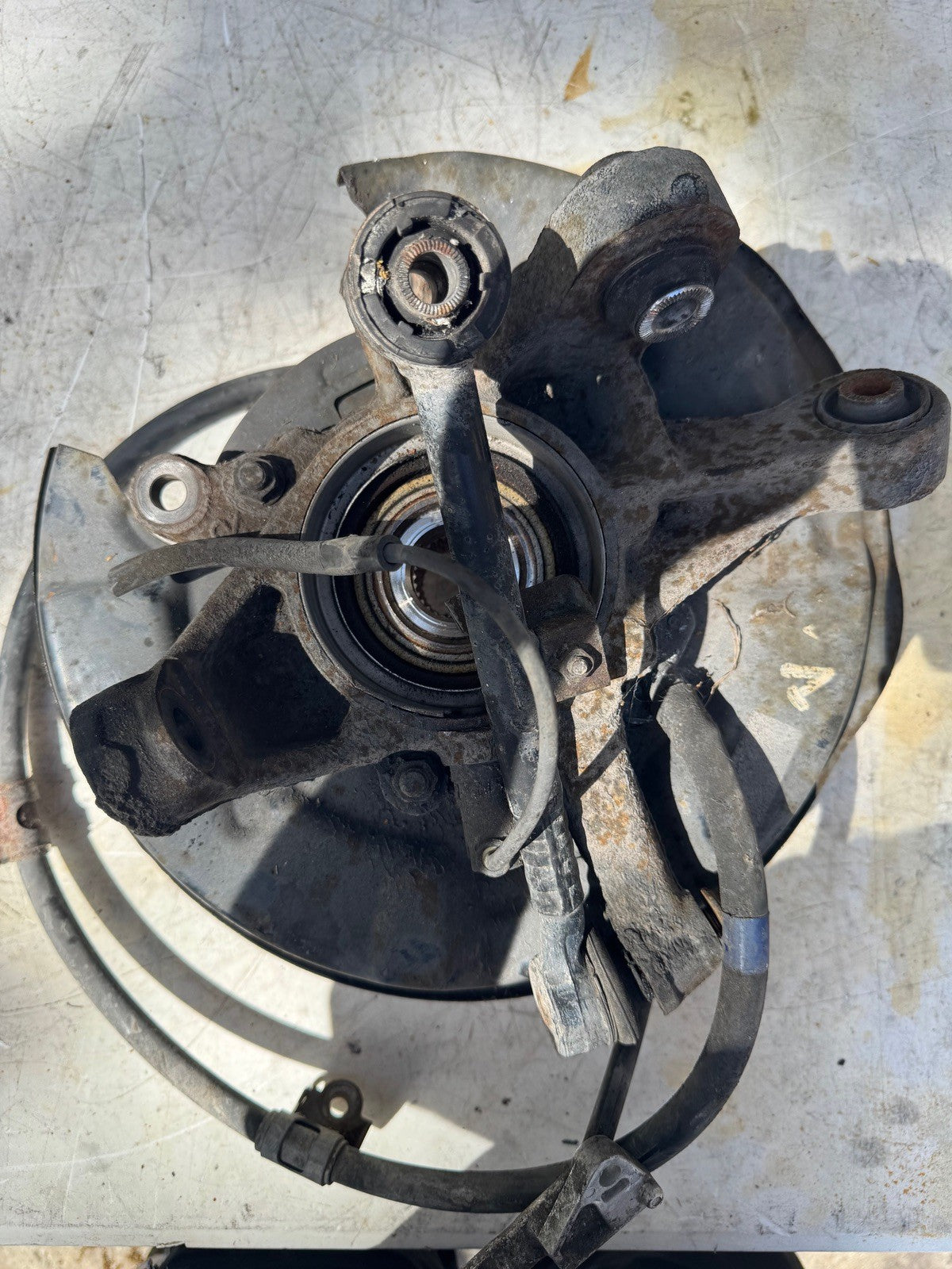 2001-2002 Lexus IS300 Rear Right knuckle 