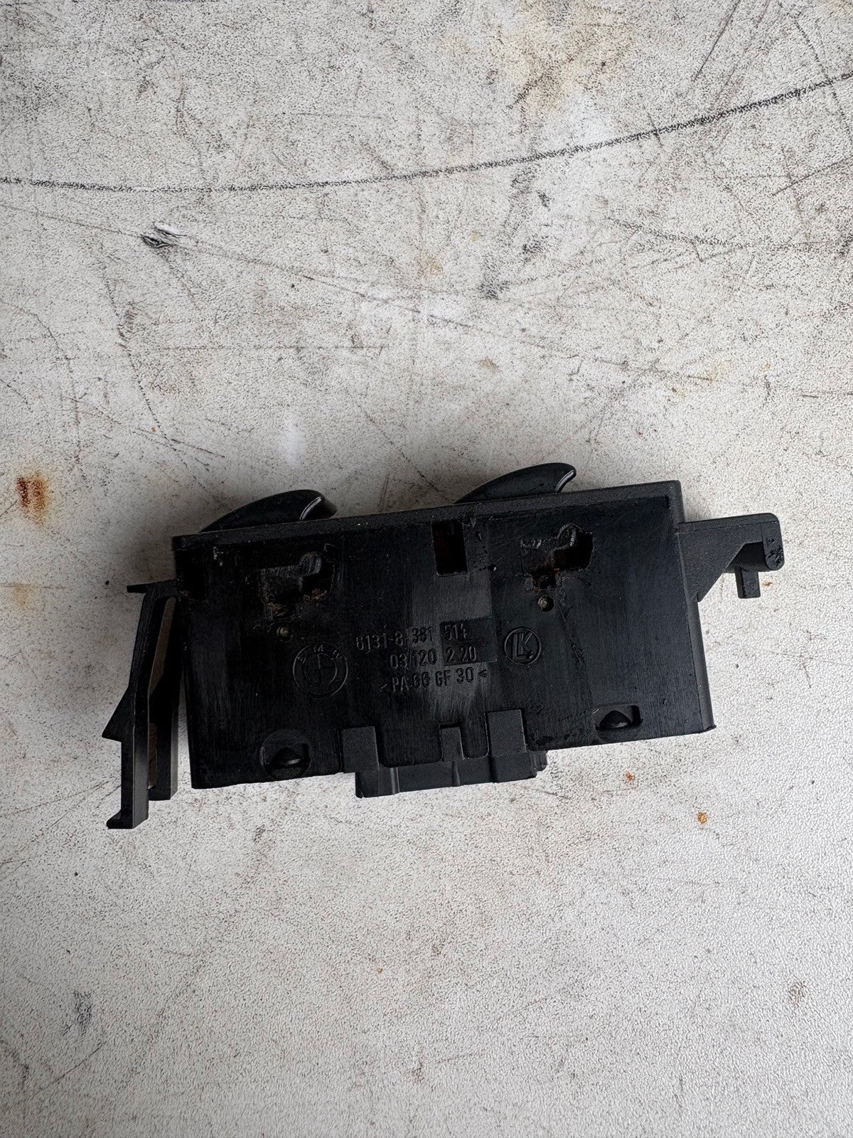 1999-2005 BMW E46 320i 323i 325i 328i 330i Front Passenger Side Window Switch 