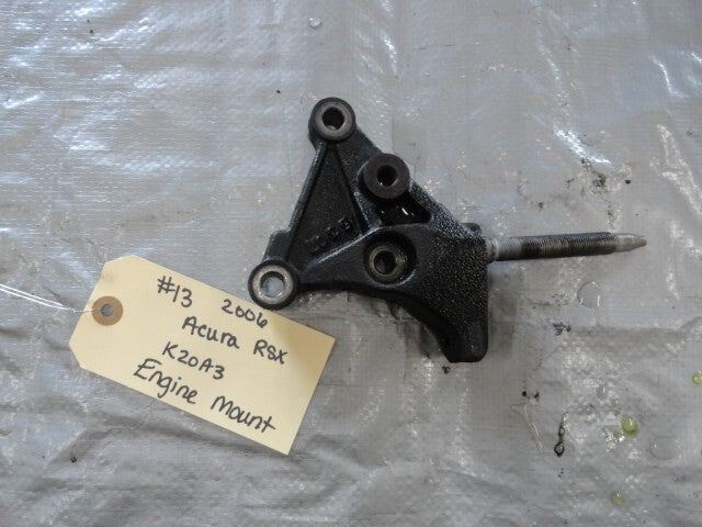 2006 Acura RSX K20A3 Engine Side Mounting Bracket