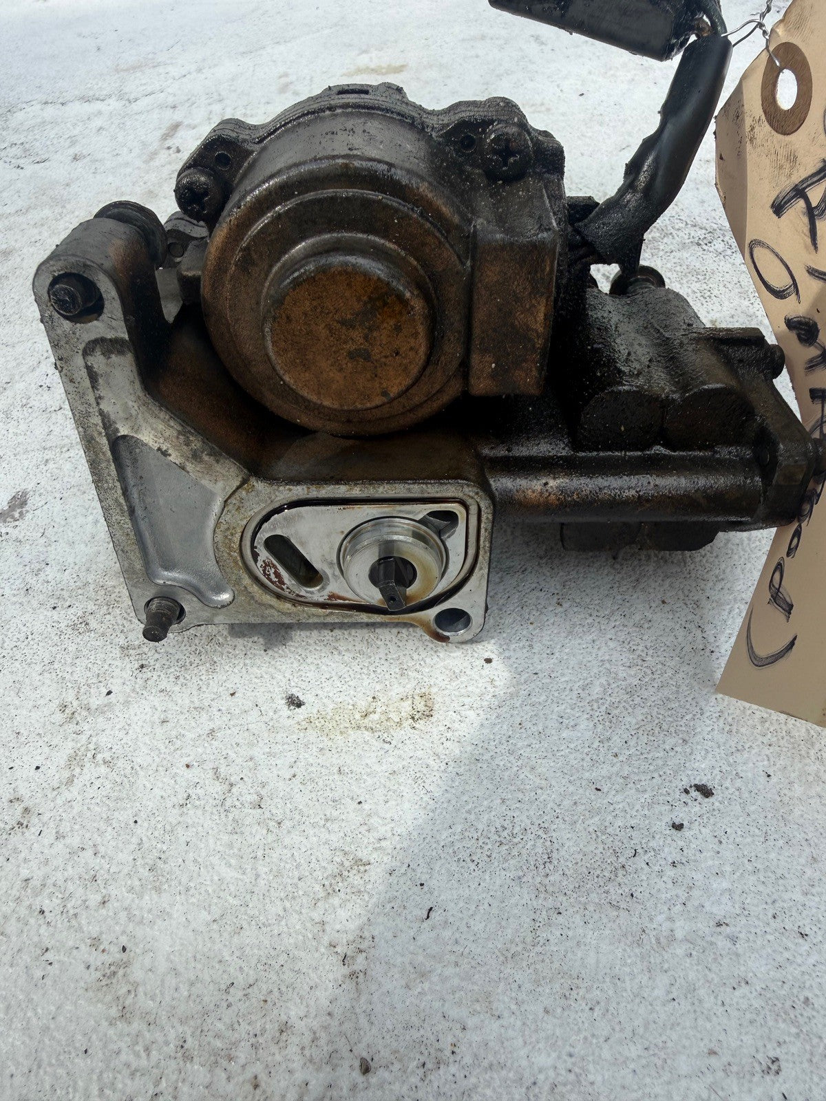 2004-2008 Mazda Rx8 OMP Oil Metering Pump (Good) 