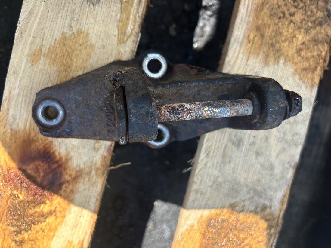 93 94 95 96 Acura Integra Alternator Bracket