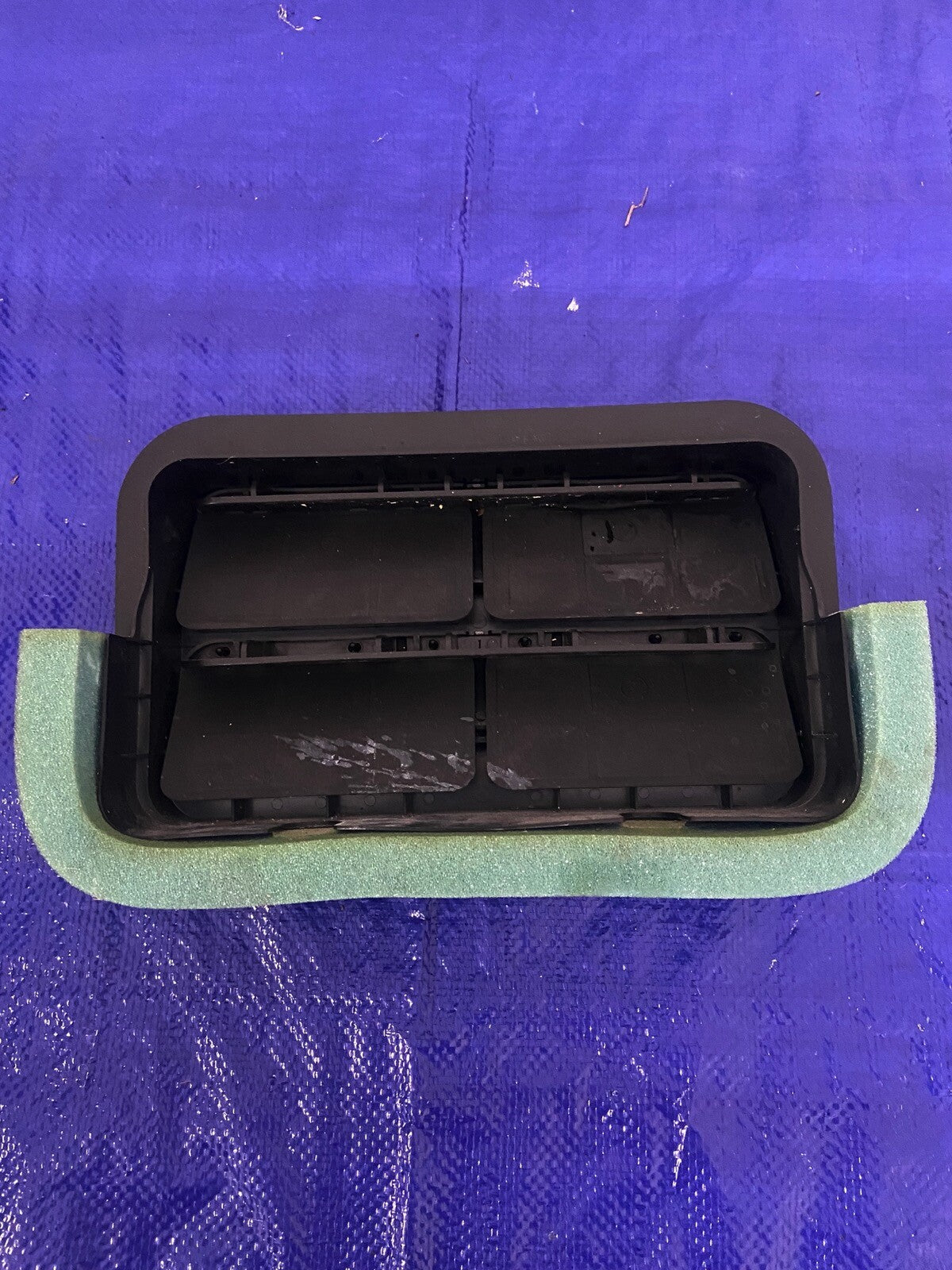 2022-2023 Subaru WRX Passenger trunk quarter pressure vent 