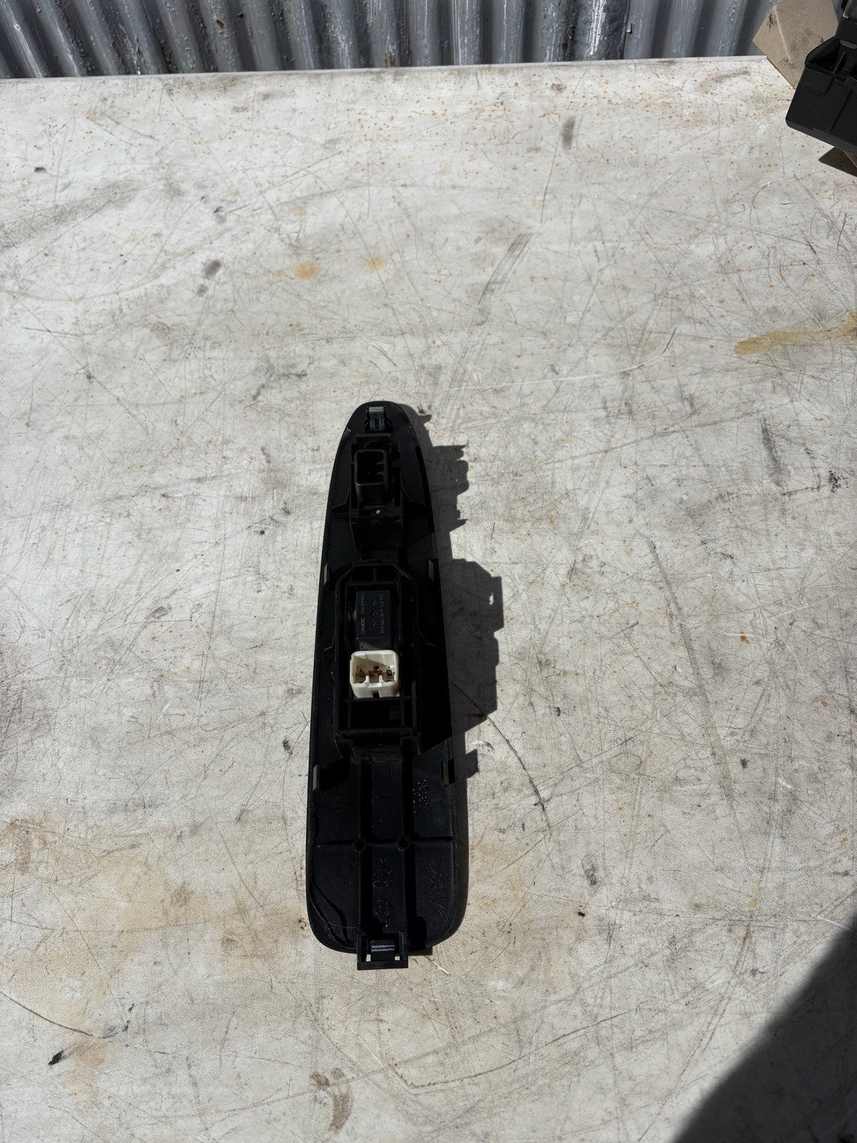 2001-2005 Lexus IS300 Passenger Right Side Window Switch And Trim OEM