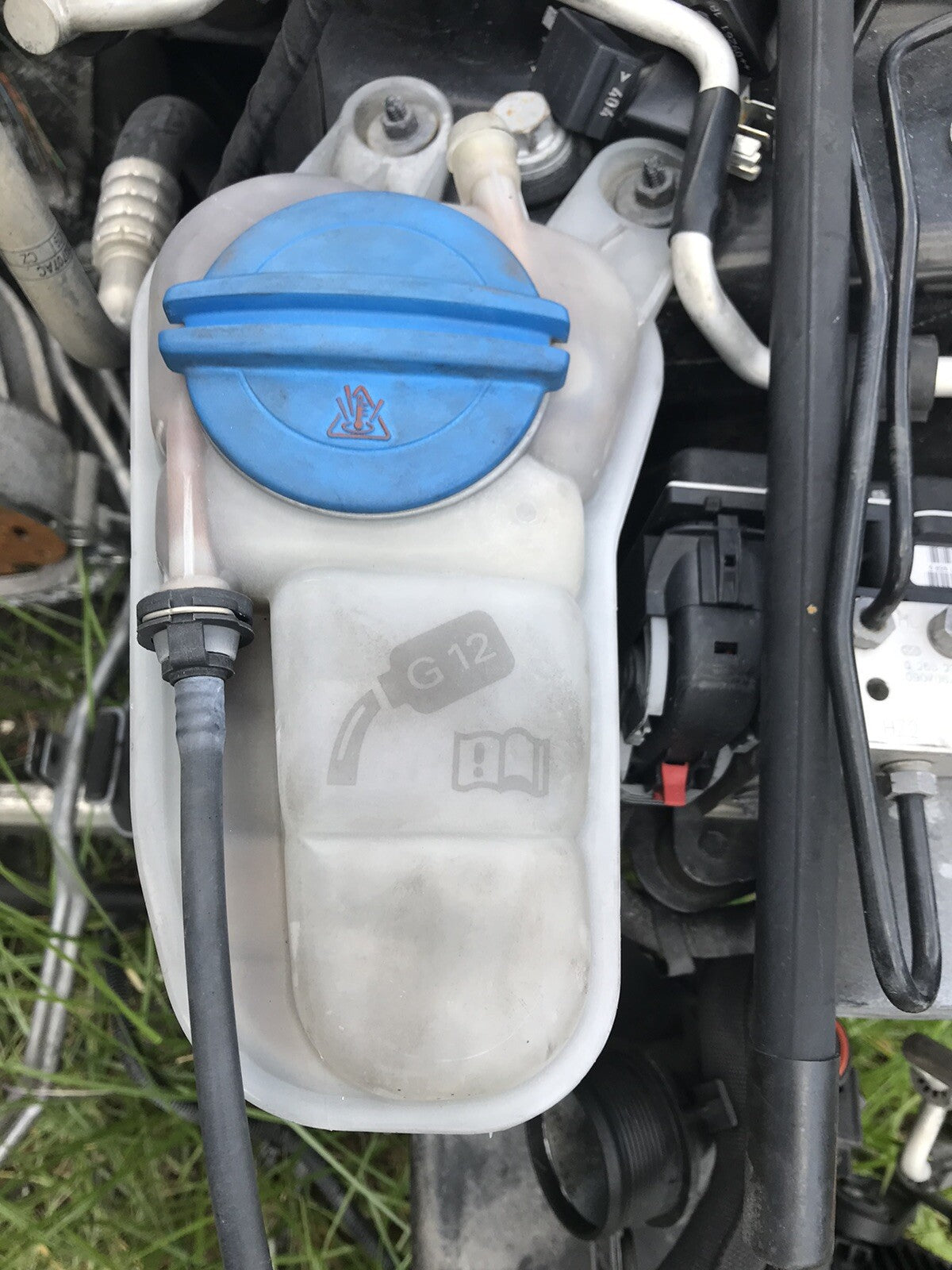 2010 Audi A4 Coolant Reservoir FLUID BOTTLE 