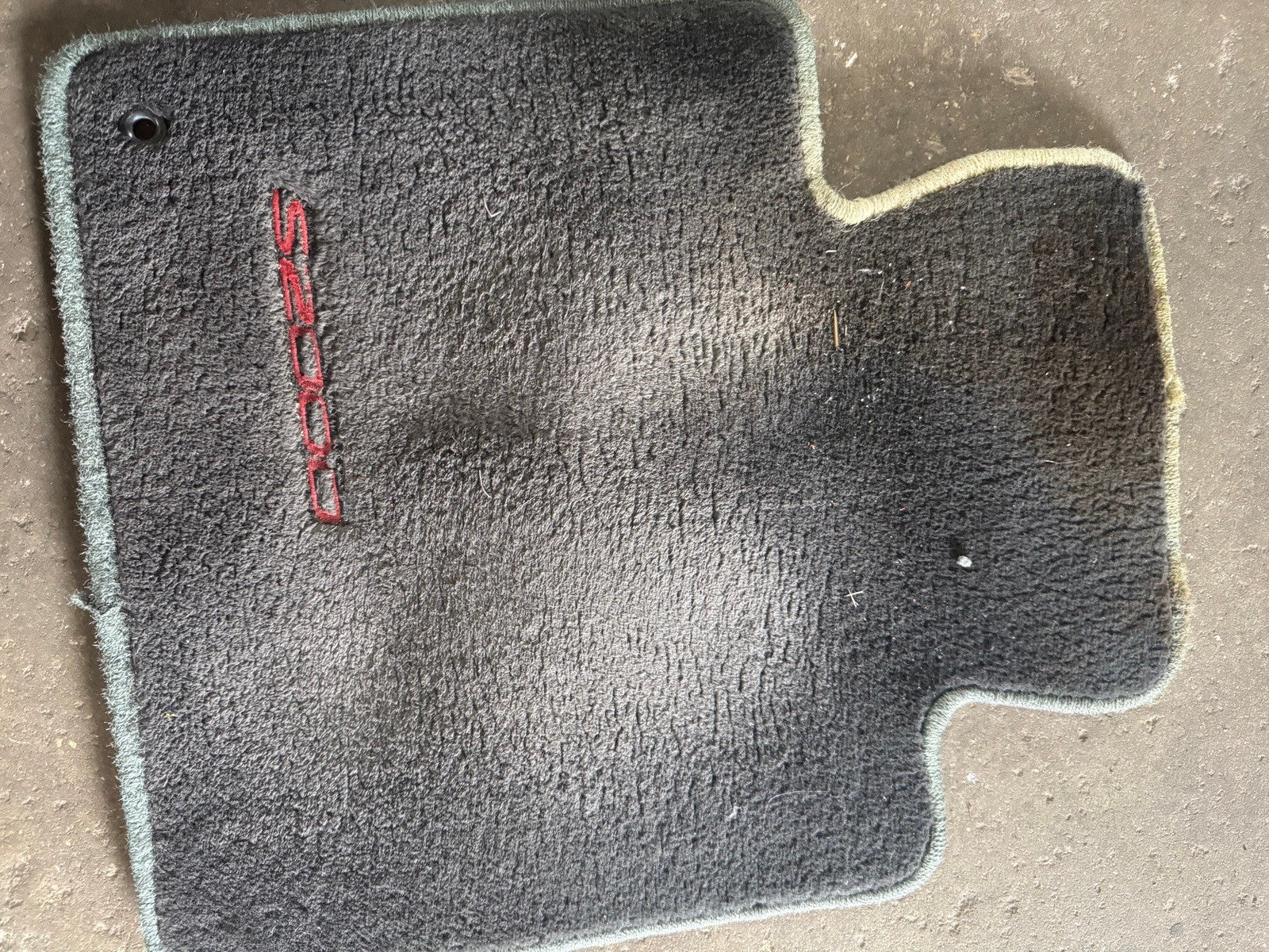 2000-2004 Honda S2000 Floor Mats